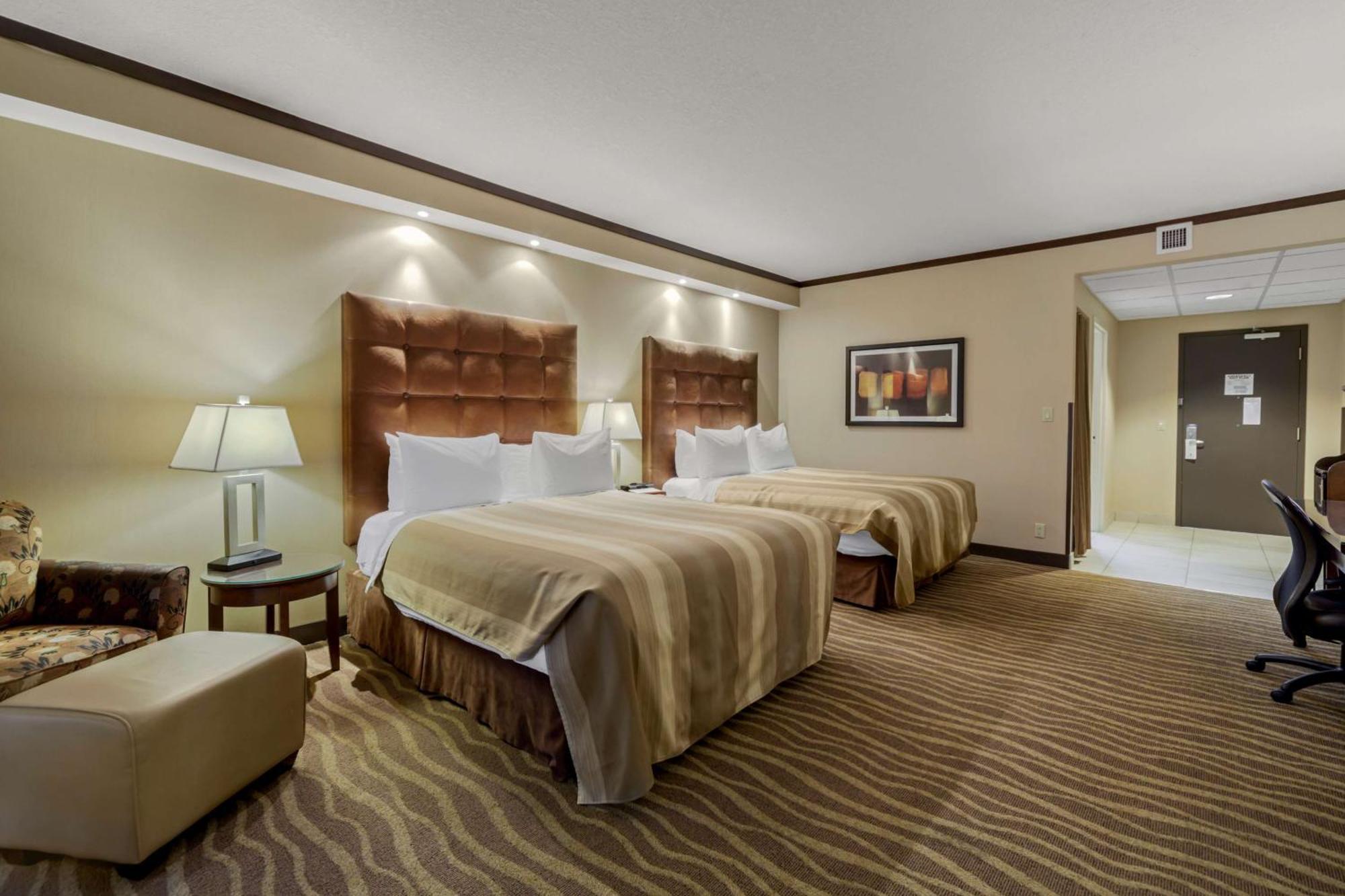Best Western Premier Denham Inn & Suites Leduc Exterior foto